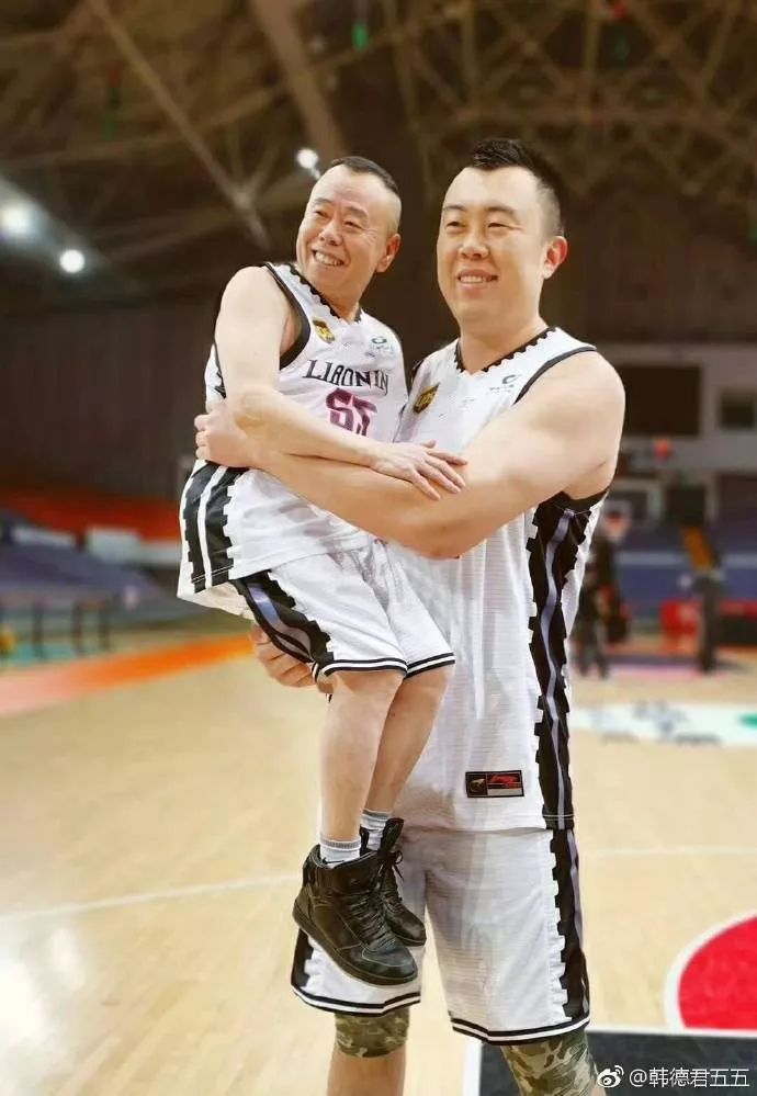 韩德君儿子多大了？聊点辽篮功夫熊猫的奶爸日常